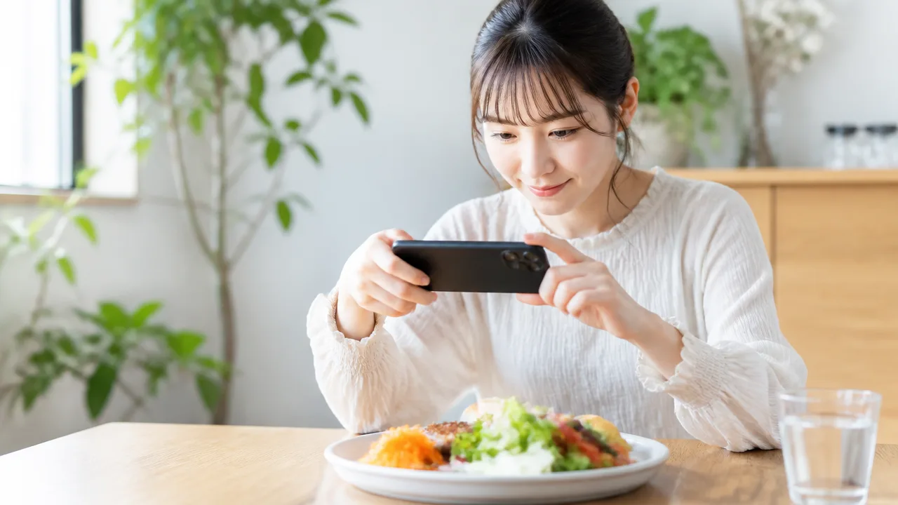 食レポの例文15選 初心者でも味が伝わる書き方と表現のコツ